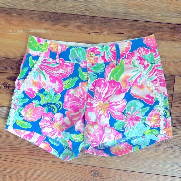 Lillly Pulitzer the Callahan short size 2 - Picture 1 of 10